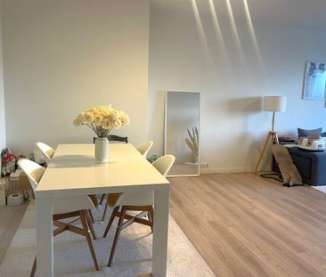 Gerenoveerd app met 2 slpks en fantastisch uitzicht! - Photo 3