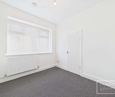 Morien Crescent, Pontypridd, CF37 - Photo 5