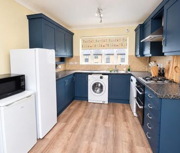 3 bedroom link detached house to rent - Photo 6