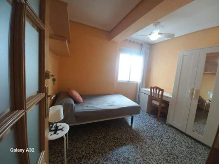 Piso de alquiler en N/a, Aiora - Photo 5