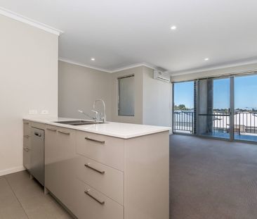 10/35 Honeywood Avenue, Wandi, WA 6167 - Photo 1