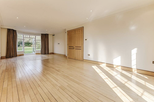 6 bedroom detached house to rent - Photo 1