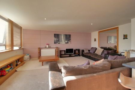 Millennium Apartments, 95 Newhall Street, Birmingham City Centre - Photo 2