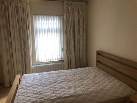 25 Fortuna Street, Belfast, BT12 5PL - Photo 2