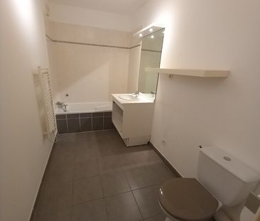 Location Appartement 1 pièce 31m² AIX EN PROVENCE 80ème - Photo 6