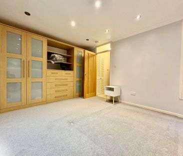 Grange Gardens, Ware - Photo 6