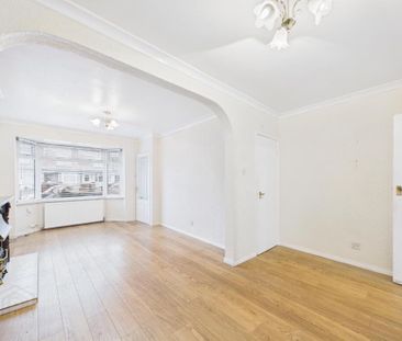 24 York Parade, Belfast, BT15 3QZ - Photo 2