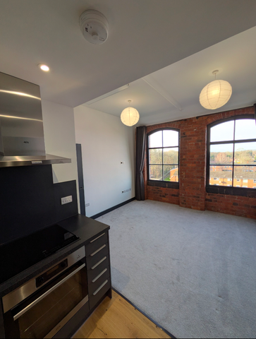 1 Bedroom Apartment to let in Tolsons Mill, Birmingham & Frazeley Canalside - Photo 2