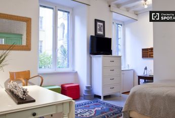 Via Foligno, Rome, Lazio 00182