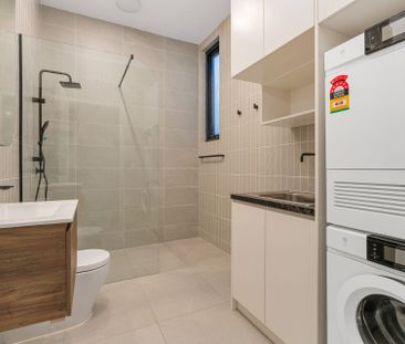 Brand New Designer Residence in the Heart of Newtown - Photo 3