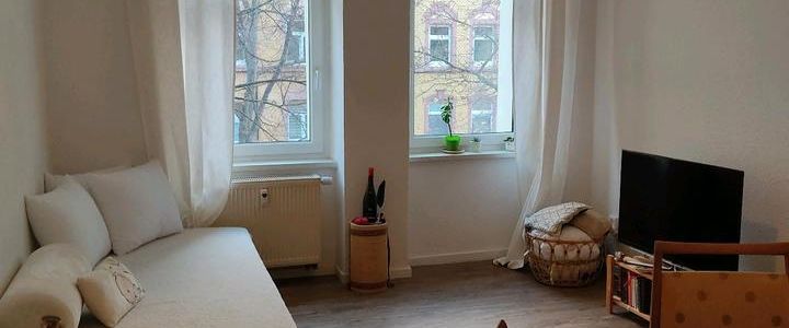 Zentrale, gepflegte 2-Zimmer-Wohnung (ab 01. Feb) zu vermieten - Foto 1