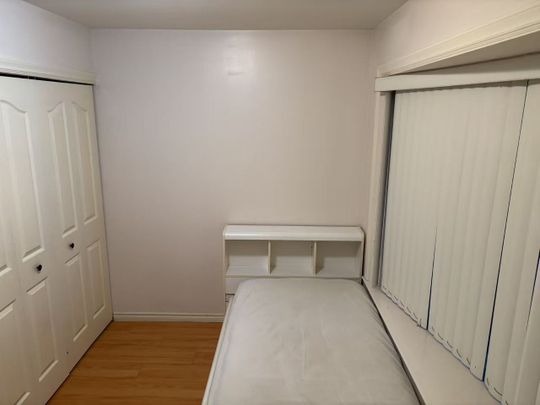 2000 East 2nd Avenue apartment — Vancouver, BC (2-Bedroom) - 2 Bedroom - Photo 1