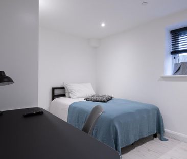 6 bedroom house of multiple occupation to rent - Photo 6