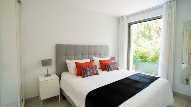 El Paraiso, Estepona East, Estepona, Andalusia 29680 - Photo 1