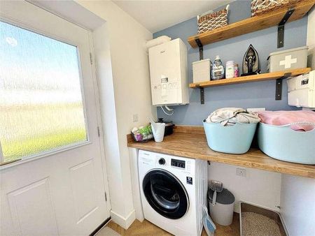 Wordsworth Court, Melton Mowbray, Leicestershire, LE13 - Photo 2