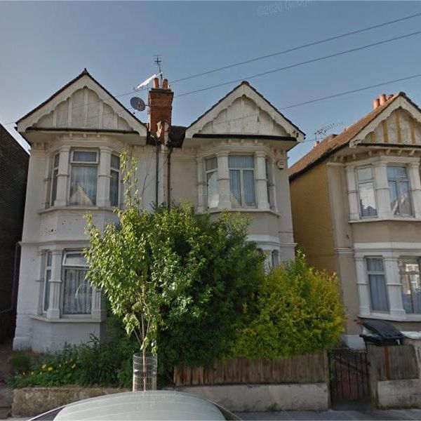 Gladesmore Road, Tottenham N15, London - Photo 1