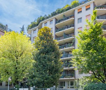 Luminoso appartamento ristrutturato con affacci sul verde in via An... - Photo 6