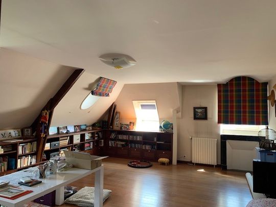 Maison T11 à louer - 295 m² - Photo 1