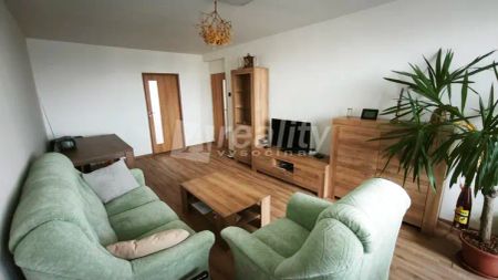 Pronájem bytu 2+1 se zasklenou lodžií, Náměšť nad Oslavou - Photo 3