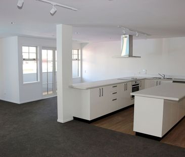 Modern Apartment of Jackson Street - Photo 1