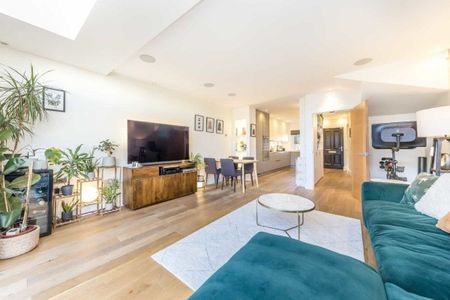 Saskia Mews, Peckham, SE15 - Photo 2