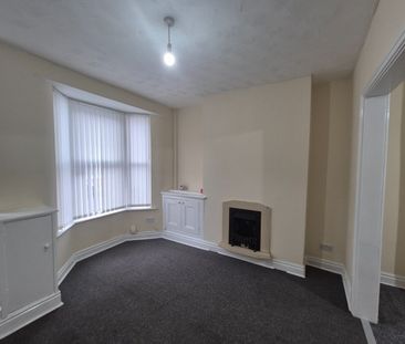 2 Bed Terraced House, Southgate Road, L13 - Photo 2
