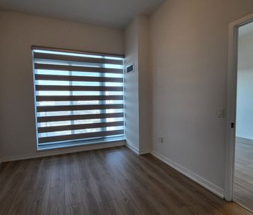 For Lease - 4055 Parkside Village Drive Unit# 433, Mississauga, Ont... - Photo 4