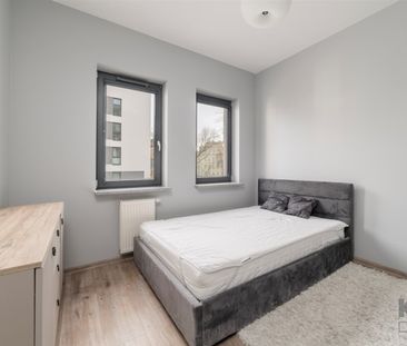 Łódź, Bałuty, Julianów, św. Teresy od Dzieciątka Jezus - Zdjęcie 1