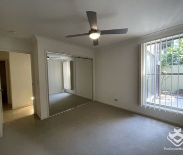 3 Bedroom Villa in Emerald Lakes - Photo 6