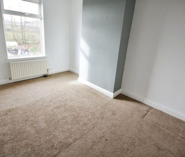 2 bedroom House To Let - Photo 3