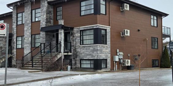 Logement Style condo 5 1/2 - Photo 3