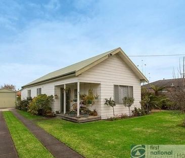 43 Henry Street, Pakenham - Photo 4