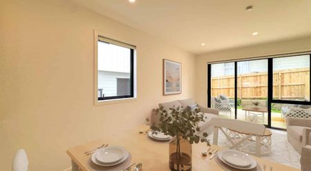 Brand new home! - Photo 2