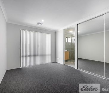 Make this your Home! - Photo 4