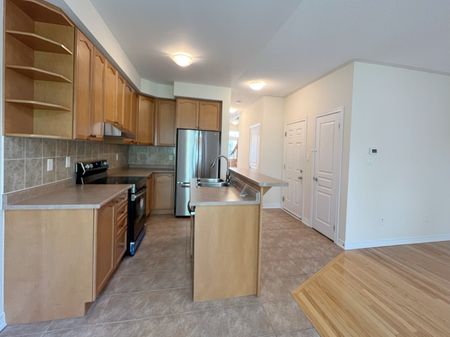 For Lease - 191 Shirrick Drive, Richmond Hill, Ontario - Photo 4