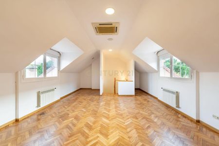 Pozuelo de Alarcón, Community of Madrid - Photo 4