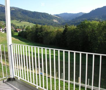 Attraktives Wohnen im Sensebezirk- Erstbezug n. Renovierung - Photo 2