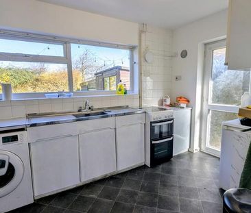 3 bedroom detached house to rent - Photo 6