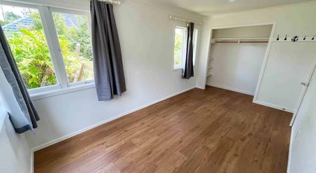 Spacious 4-Bedroom Home with Natural Light, Op... - Photo 4