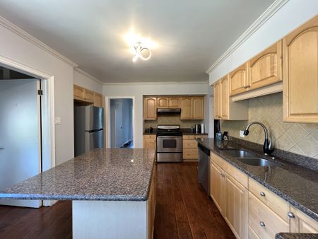 For Lease - 1629 LOUISE Boulevard Unit# main, London North, Ontario - Photo 2