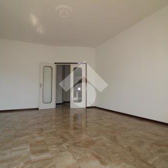 Trilocale in affitto - Photo 4