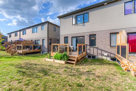 For Lease - 135 Hardcastle Drive Unit# 61, Cambridge, Ontario - Photo 2