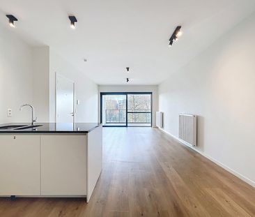 Assistentiewoning met 2 slaapkamer en terras te Gent - Photo 1