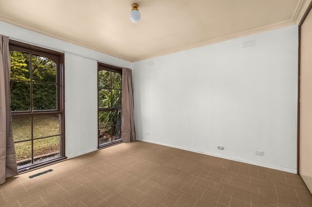 Spacious 3-bedroom house with desirable surroundings - Photo 1