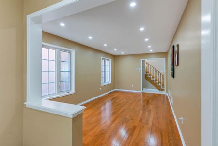 For Lease - 14 Galveston Crescent, Brampton, Ontario - Photo 3