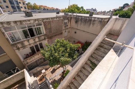 1 Bedroom Apartment, Monte Estoril, Cascais - Photo 2