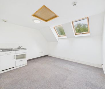 1 bedroom house of multiple occupation to rent - Photo 1