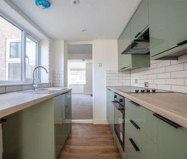 Churchill Road, Gravesend, Kent, DA11 - Photo 6