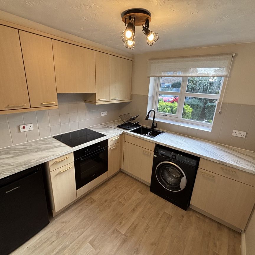 Copper Beeches, Preston - Photo 1