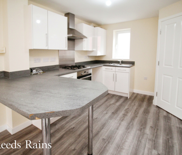 3 bedroom terraced house to rent - Photo 3